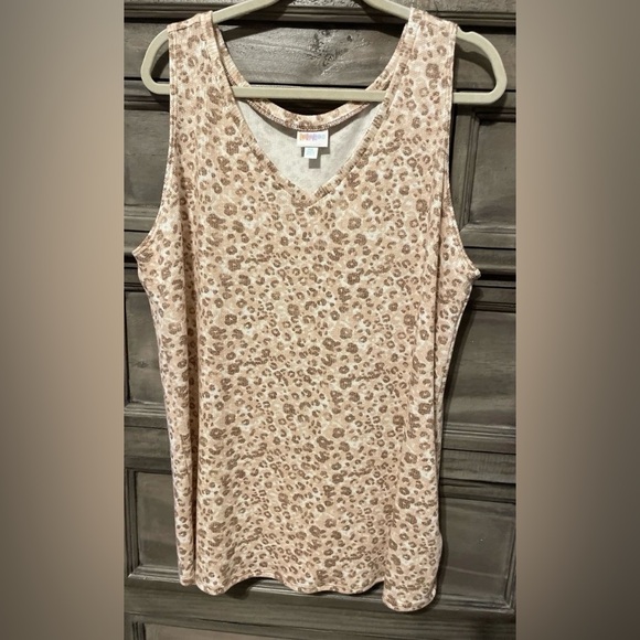 LuLaRoe Tops - LuLaRoe Beige and Brown Leopard Print V-Neck Tank